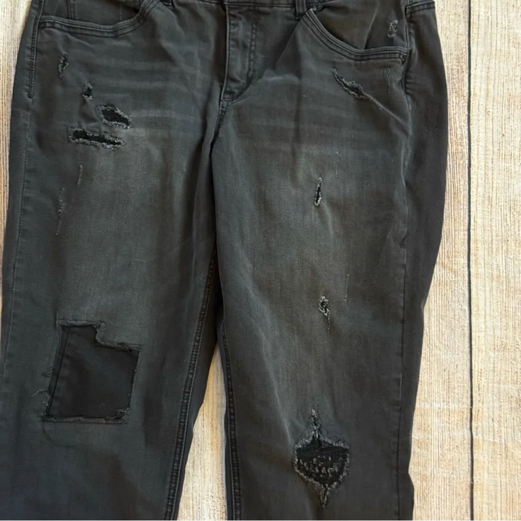 Democracy Ab Technology Ripped Girlfriend Black Patch Jeans Size 16W - Image 5