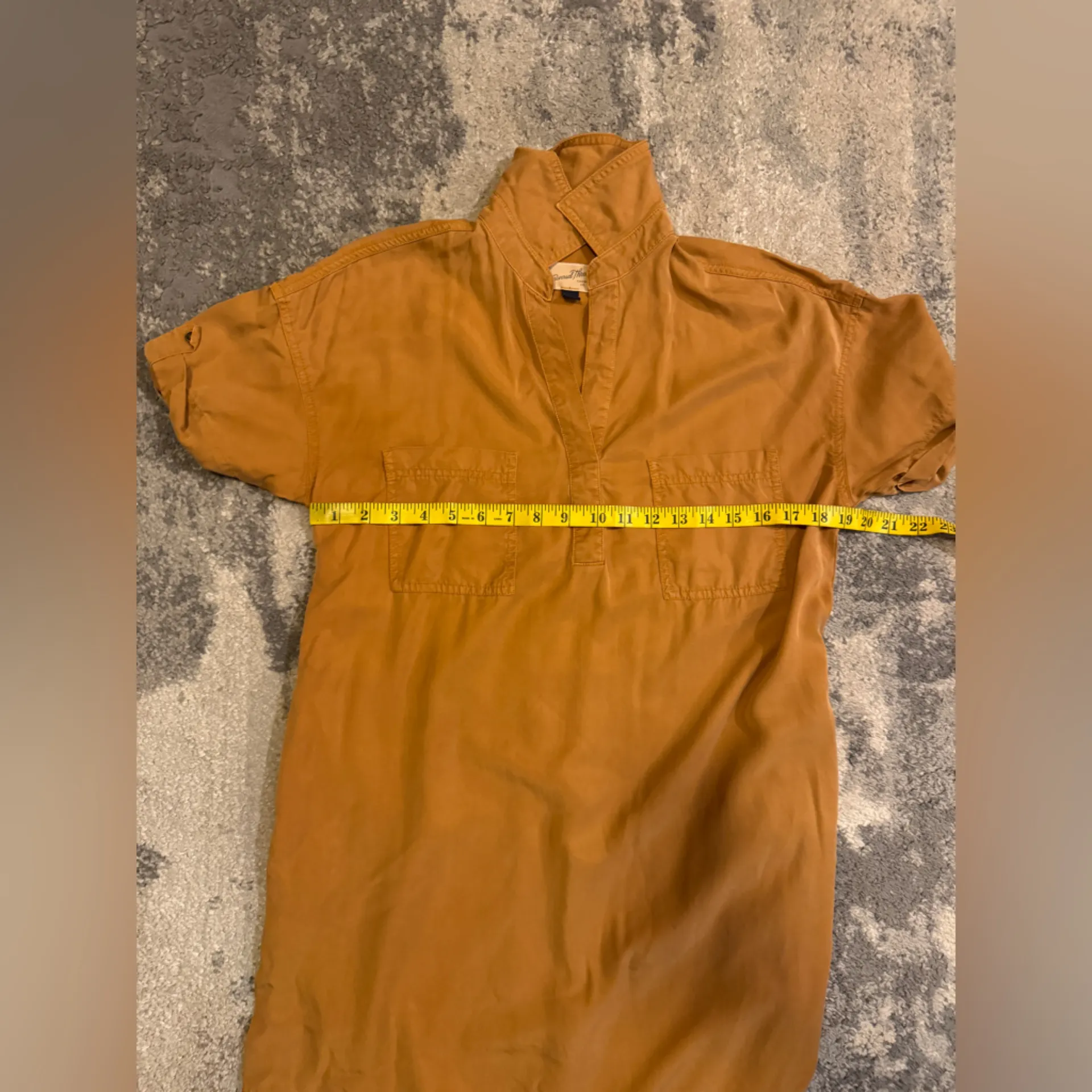 Universal Thread Casual Light Brown Short Sleeve  Dress with pockets - Image 6