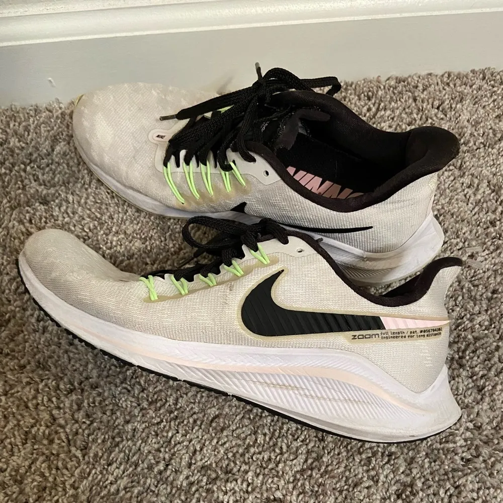 Nike Air Zoom Vomero 14 Women's Running Shoe - Image 4