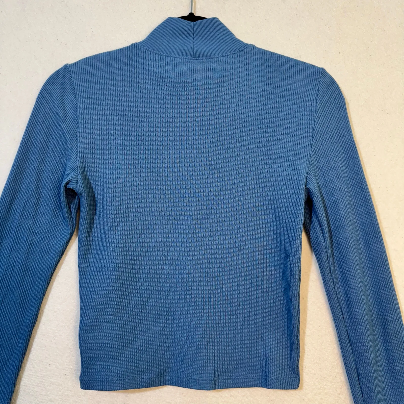 American Eagle Blue Long Sleeve Thermal Knit Turtleneck Cropped Shirt Size Large - Image 2