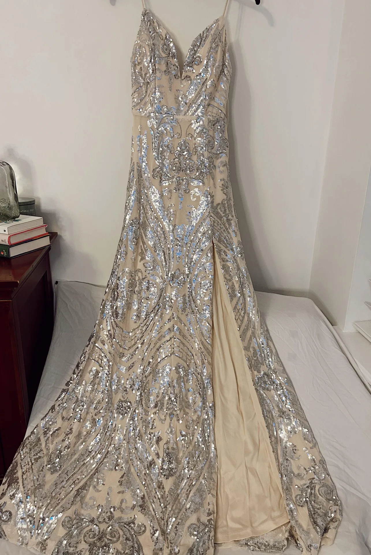 Champagne Sequin Prom Dress With Earrings - Image 3