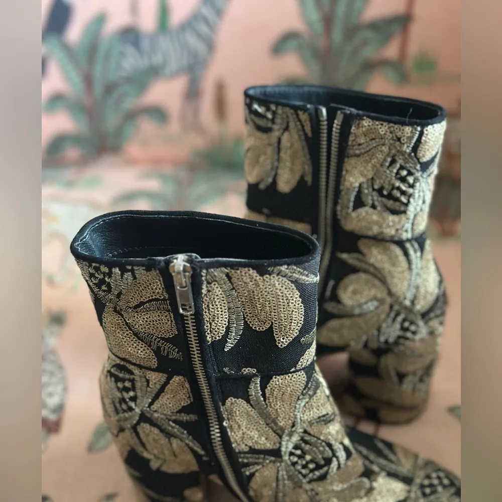 Steve Madden Goldie Black & Gold Sequined Block Heeled Ankle Zip Boots 7.5M - Image 8