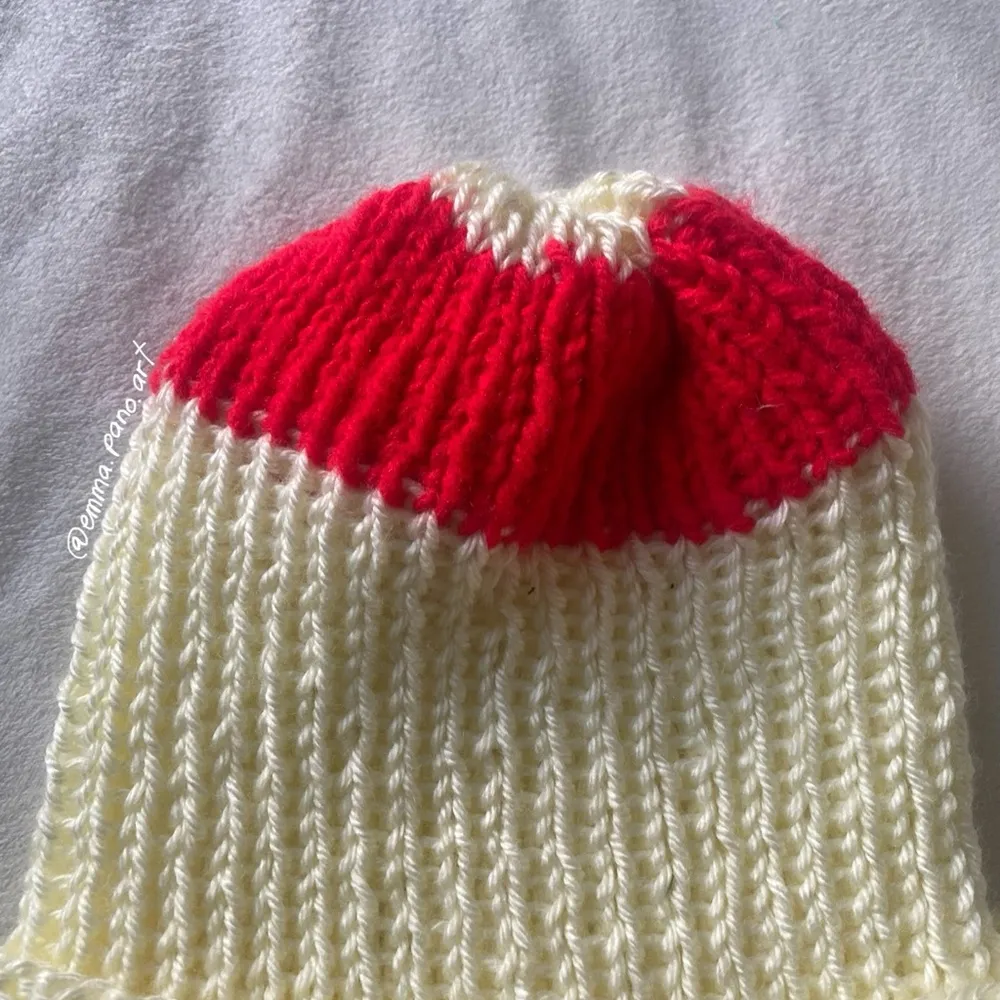 red and cream knit ribbed fisherman beanie hat - Image 3