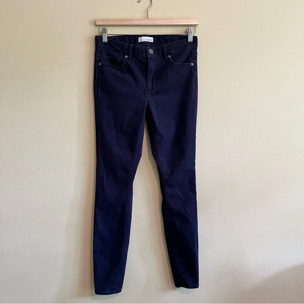 LOFT Five Pocket Legging Pants in Sateen, Navy Blue - Image 2