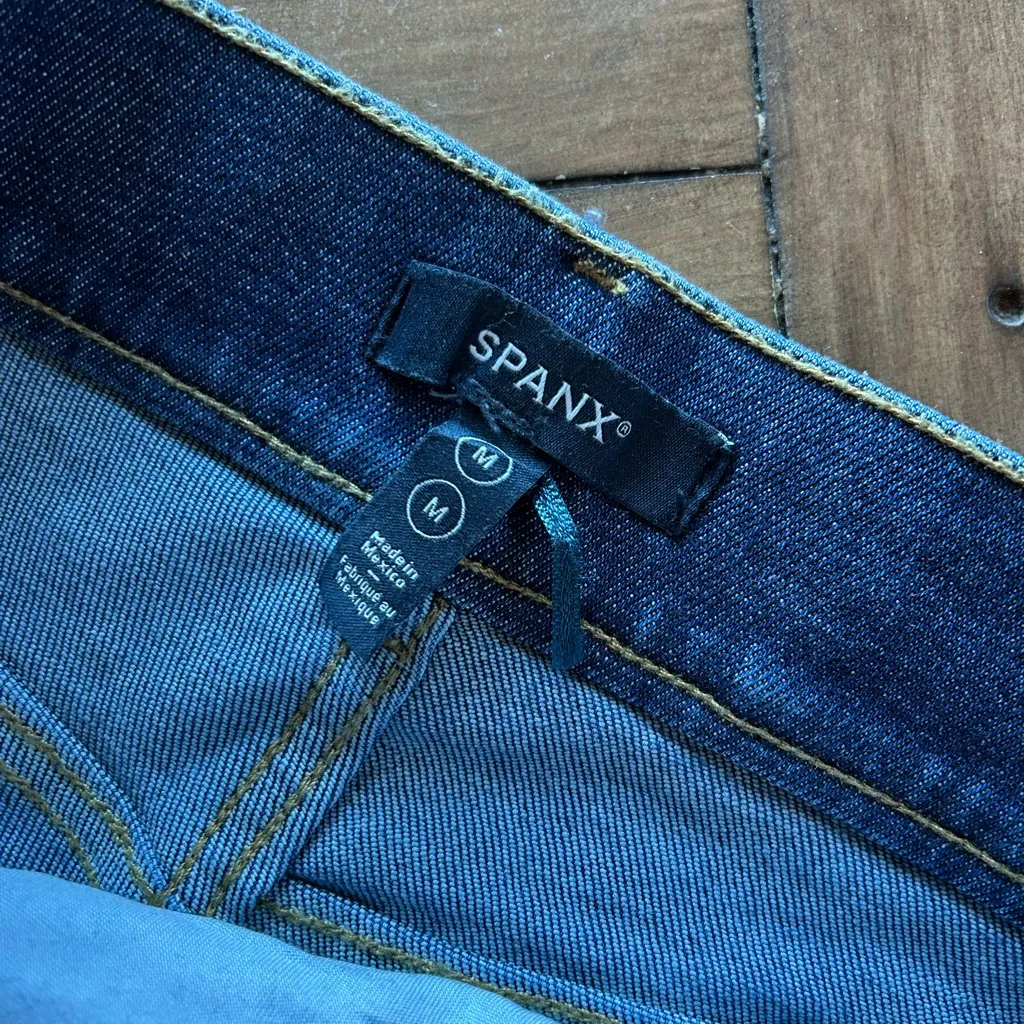 Spanx SpanxShape EveryWear Flare Jeans M - Image 9