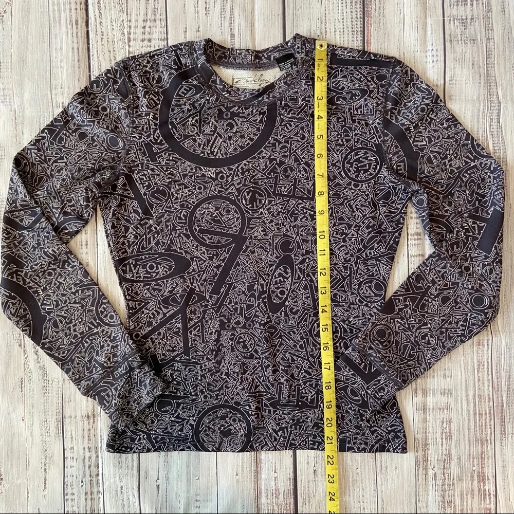 Oakley  Abstract Logo Long Sleeve Thermal Top. - Image 4