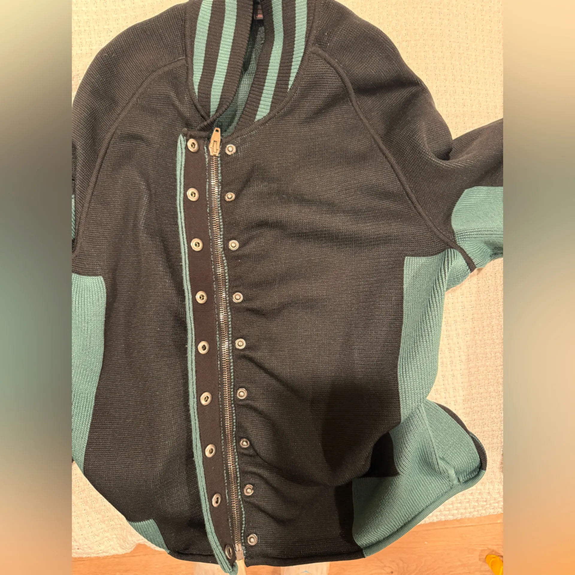 Alexander Wang WOMENS Black and Green Sweater small size - Image 10