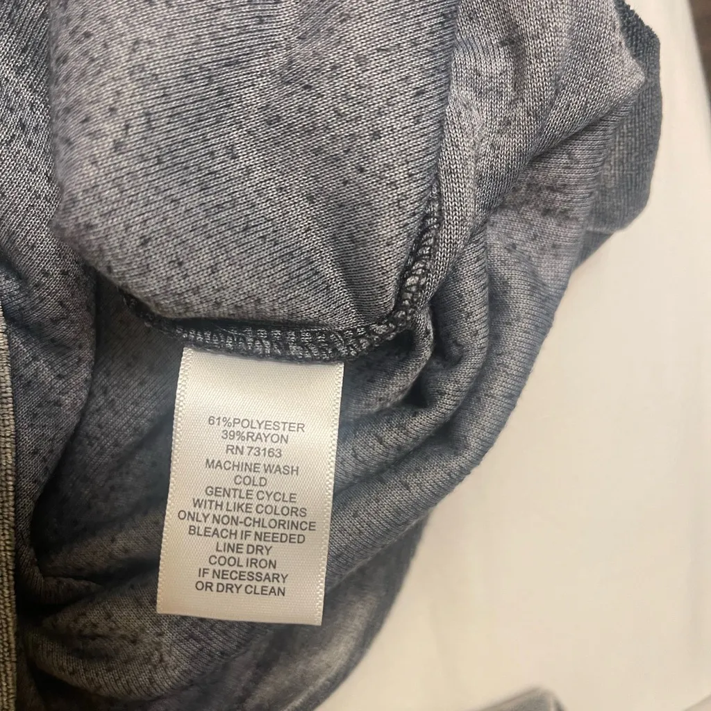 Cupio Heather Gray Knit Top - Image 7