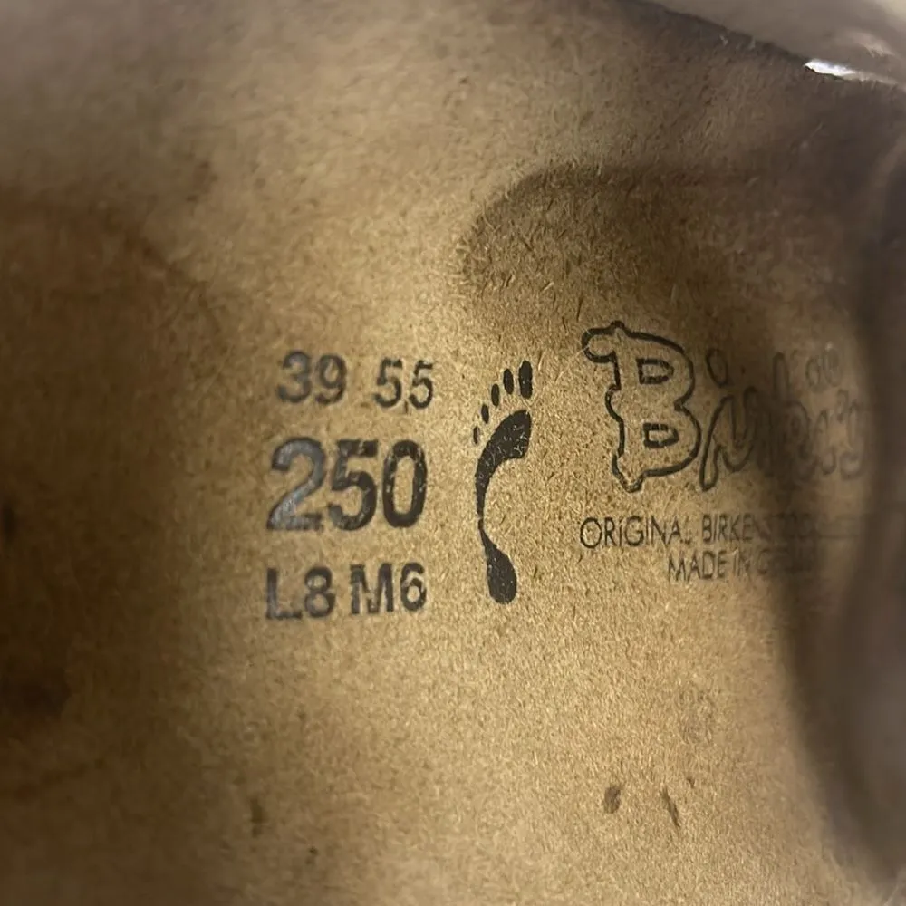 Birkenstocks Size 39 Tan Calais Cork Footbed  Sandal (Left foot only) Unisex - Image 4