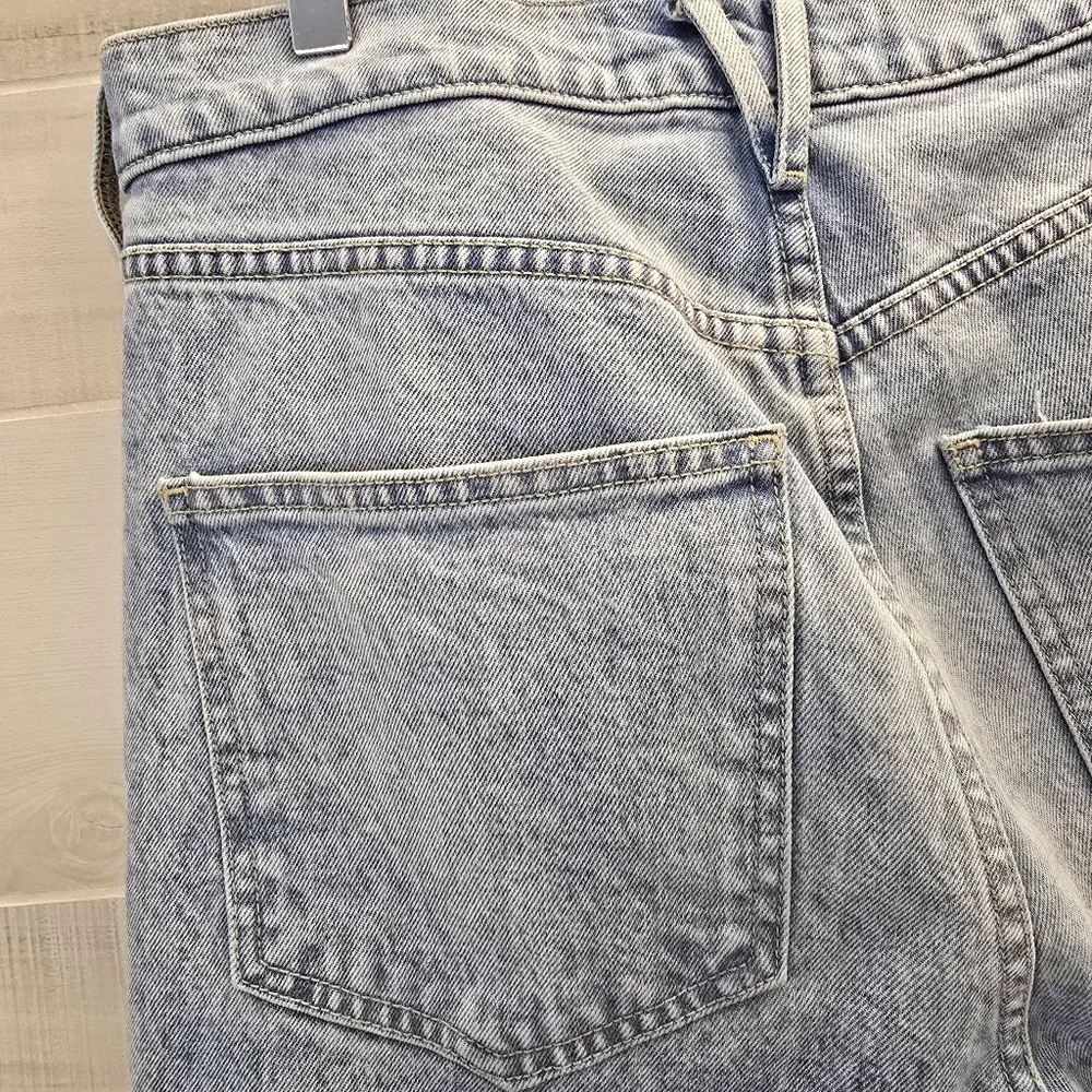 {30} Veronica Beard Alenah Slim Straight Leg High Rise Jeans In Pier Pressure - Image 8