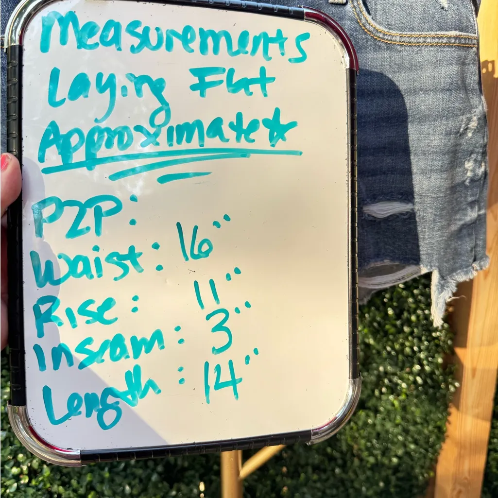 Aerie Daydream Denim Short size Large - Image 3