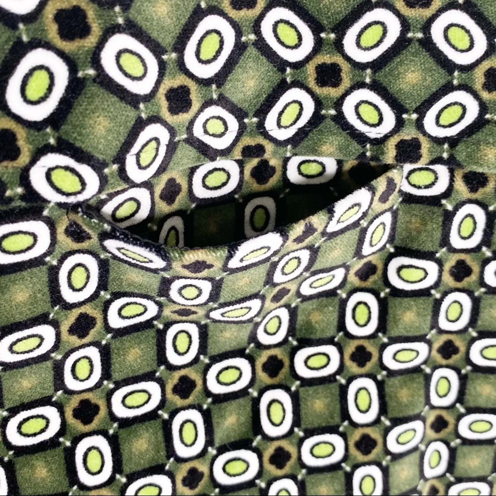 Etcetera Geometric Avocado Velvet Mini Pencil Skirt Size 4 - Image 3