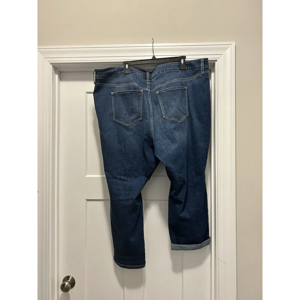 Old Navy Women Plus Size 24 Short Mid-Rise Power Slim Straight Distressed Jeans - Image 7