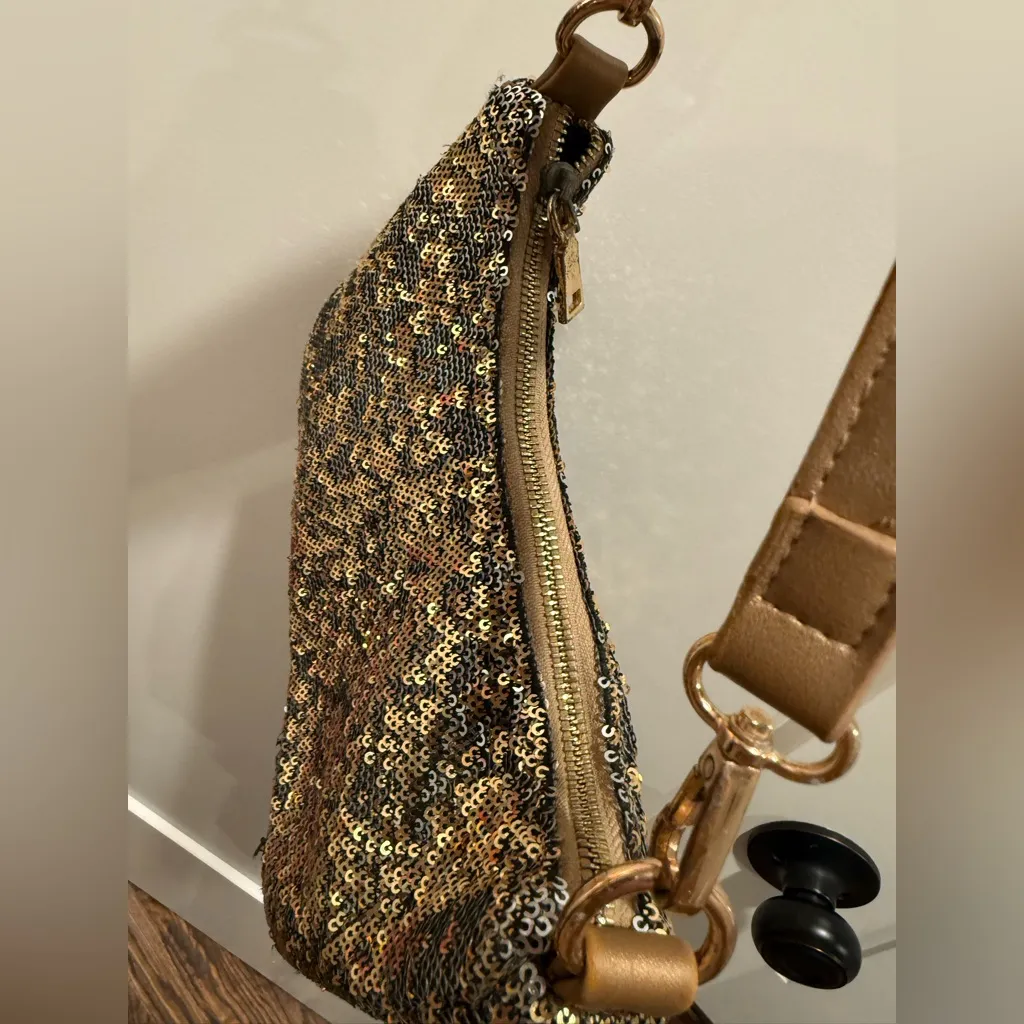 Urban Expressions Brown & Gold Sequin Shoulder Bag - Image 8