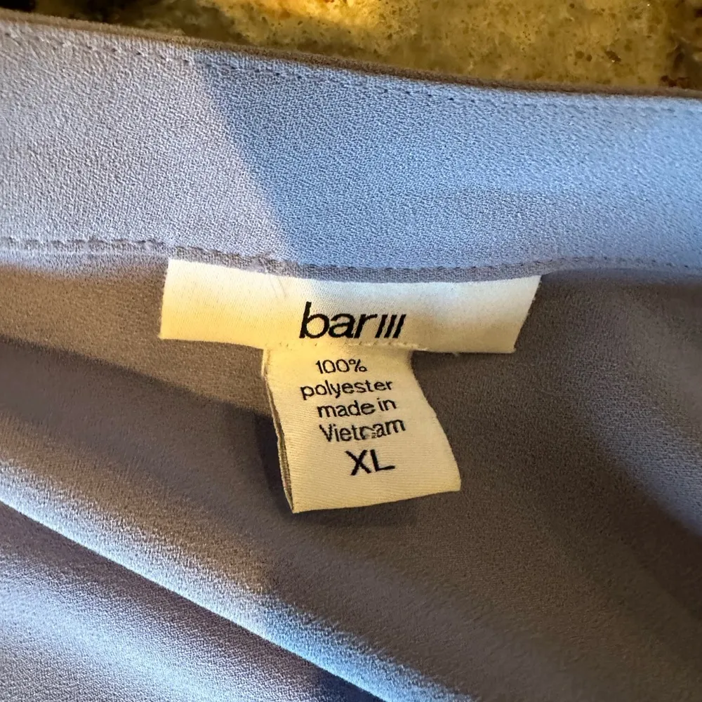 Bar III Off the Shoulder Top Cold Shoulder Size XL light purple Rusched Side - Image 6