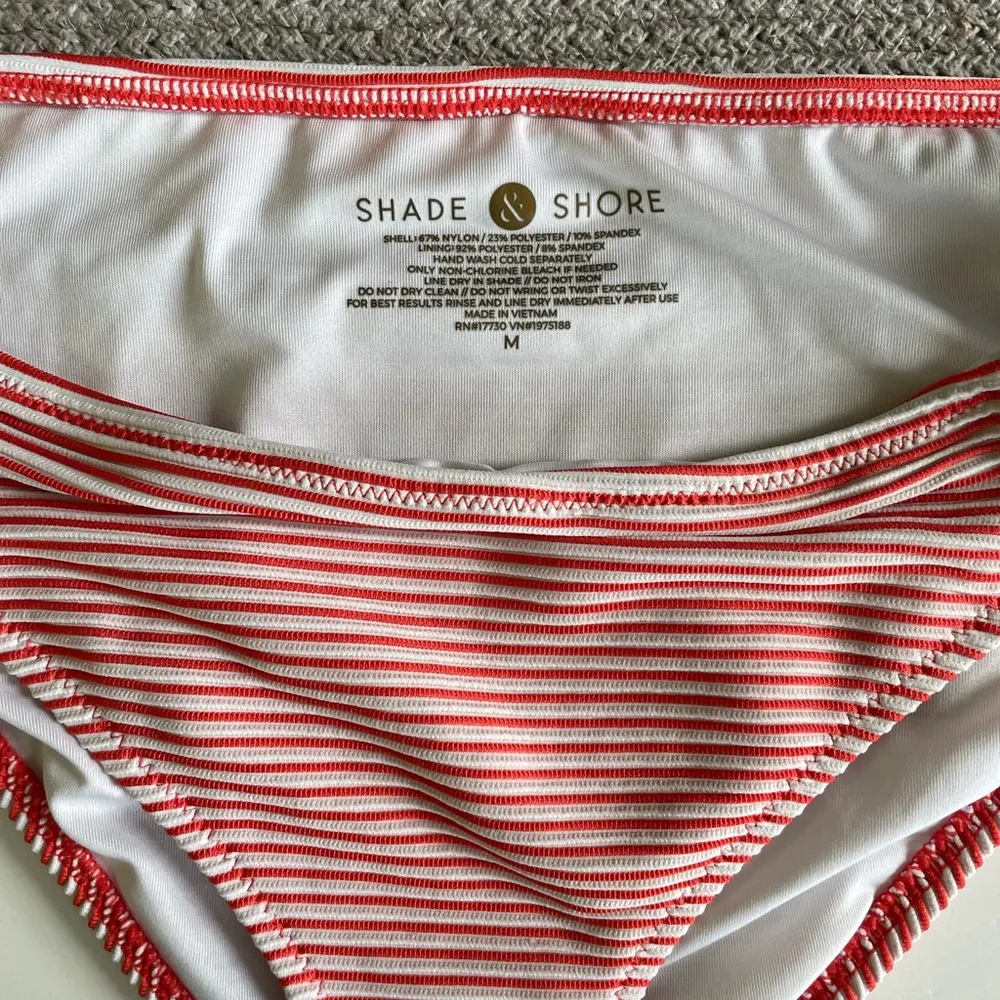 Shade & Shore Coral and White Striped Bikini Bottom Size Medium - Image 4