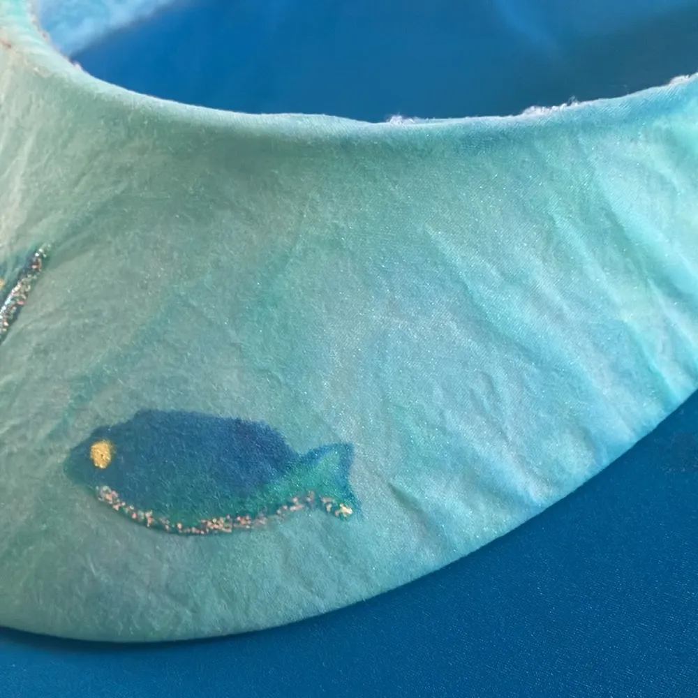 Ladies Blue Fish Visor - Image 2