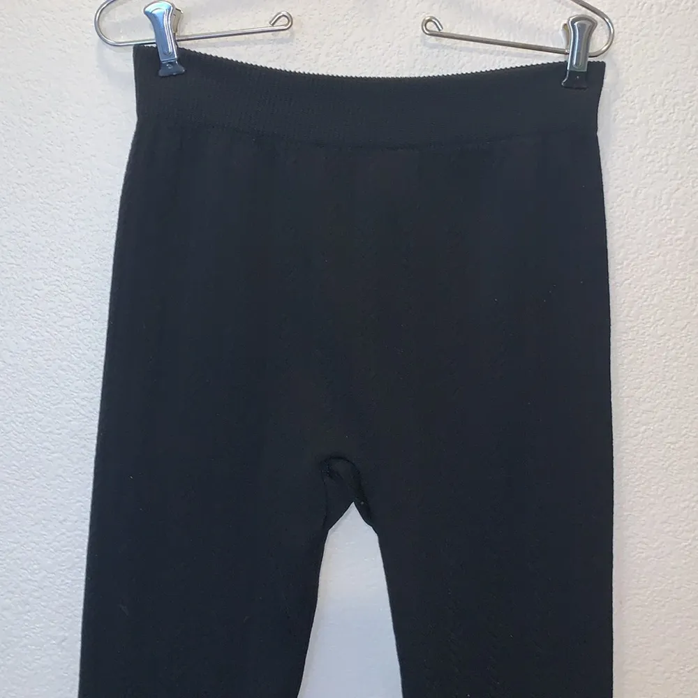 Nautica  black ribbed full length M/L spandex leggings - Image 2