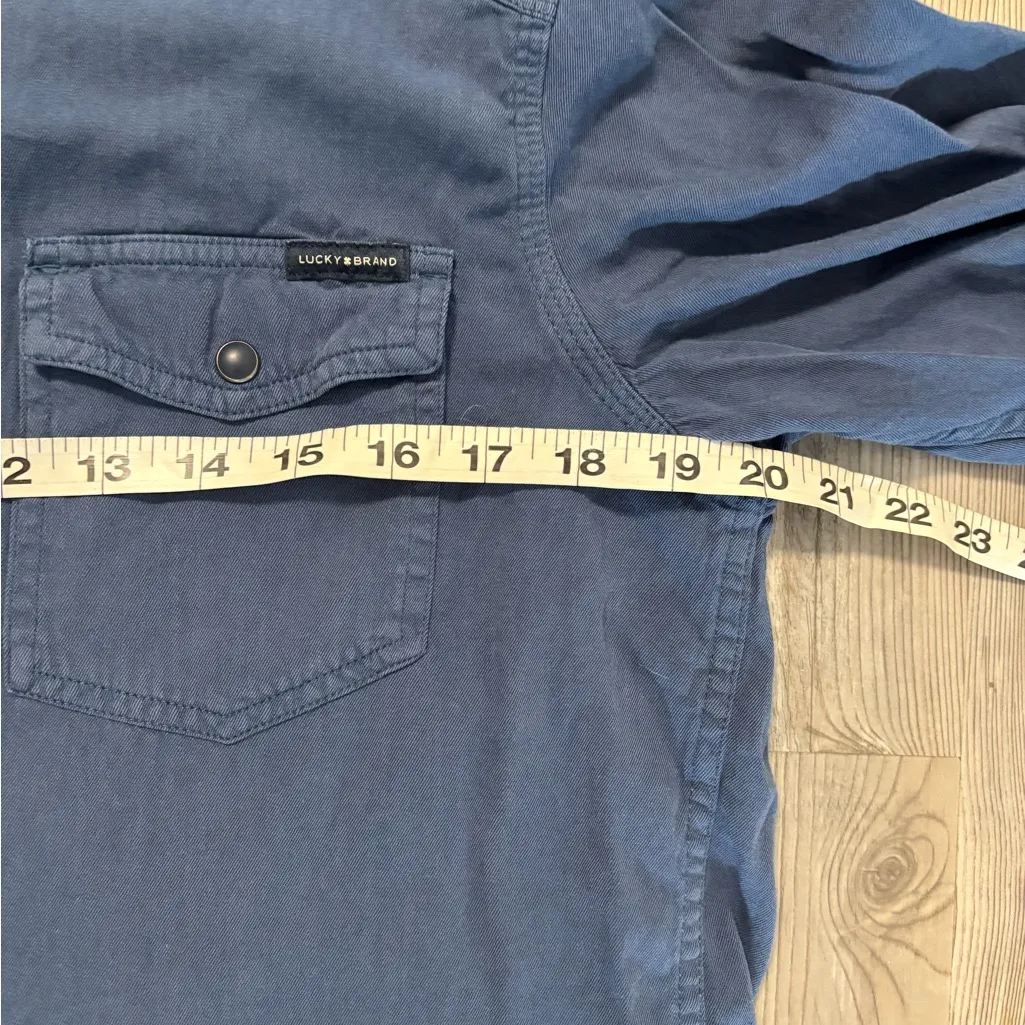 Lucky Brand Women's Blue Button-Down Shirt - Image 5
