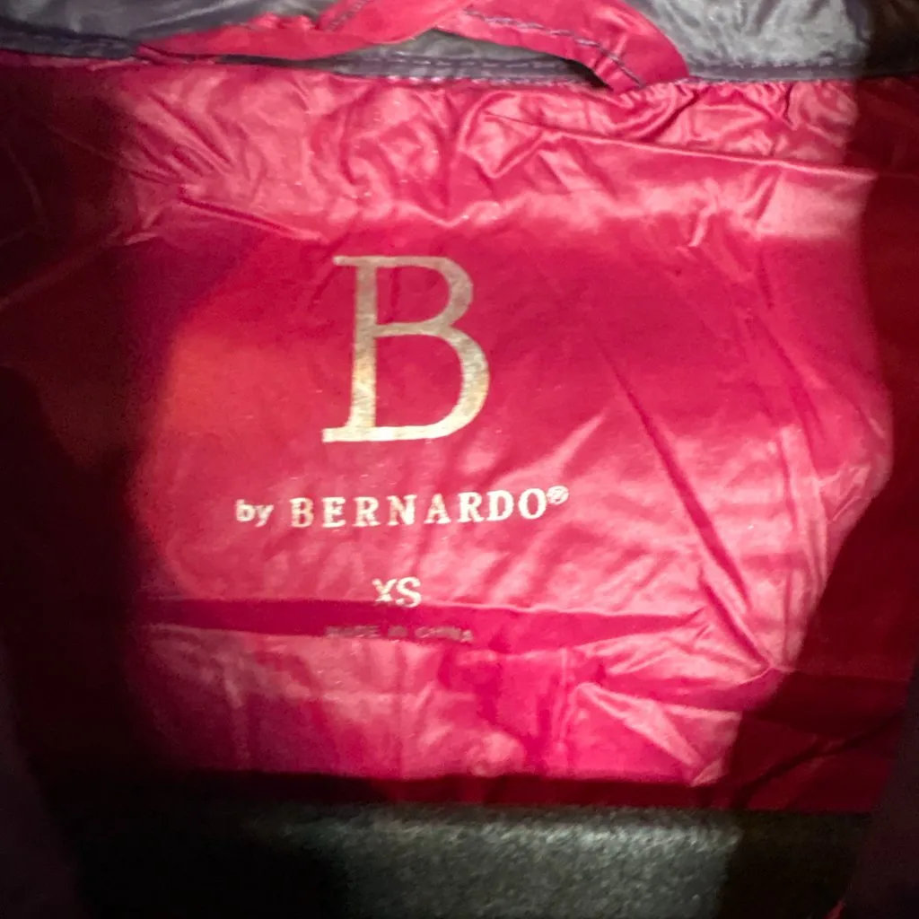 Bernardo  dark purple packable down puffer coat - Image 3