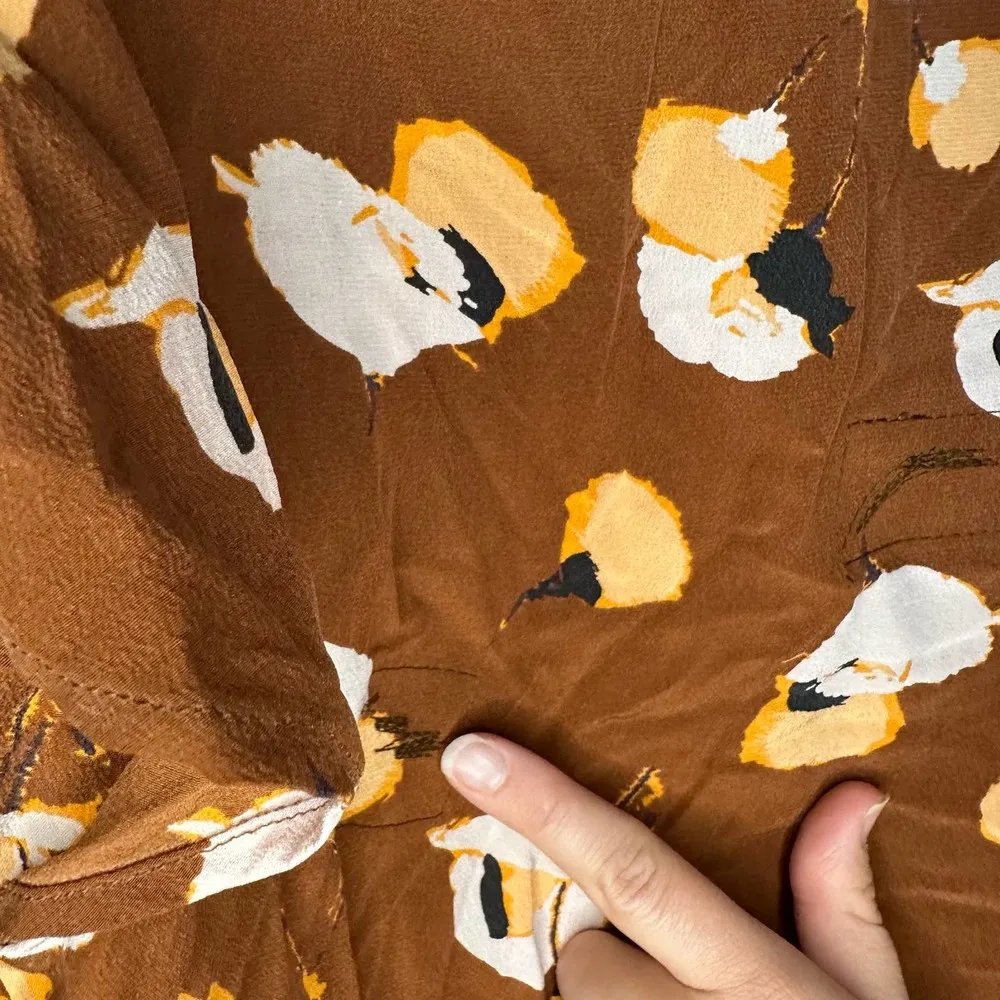 Equipment Tortoise Shell Brown Flower Print Lorainna Silk Mini Dress size Medium - Image 11