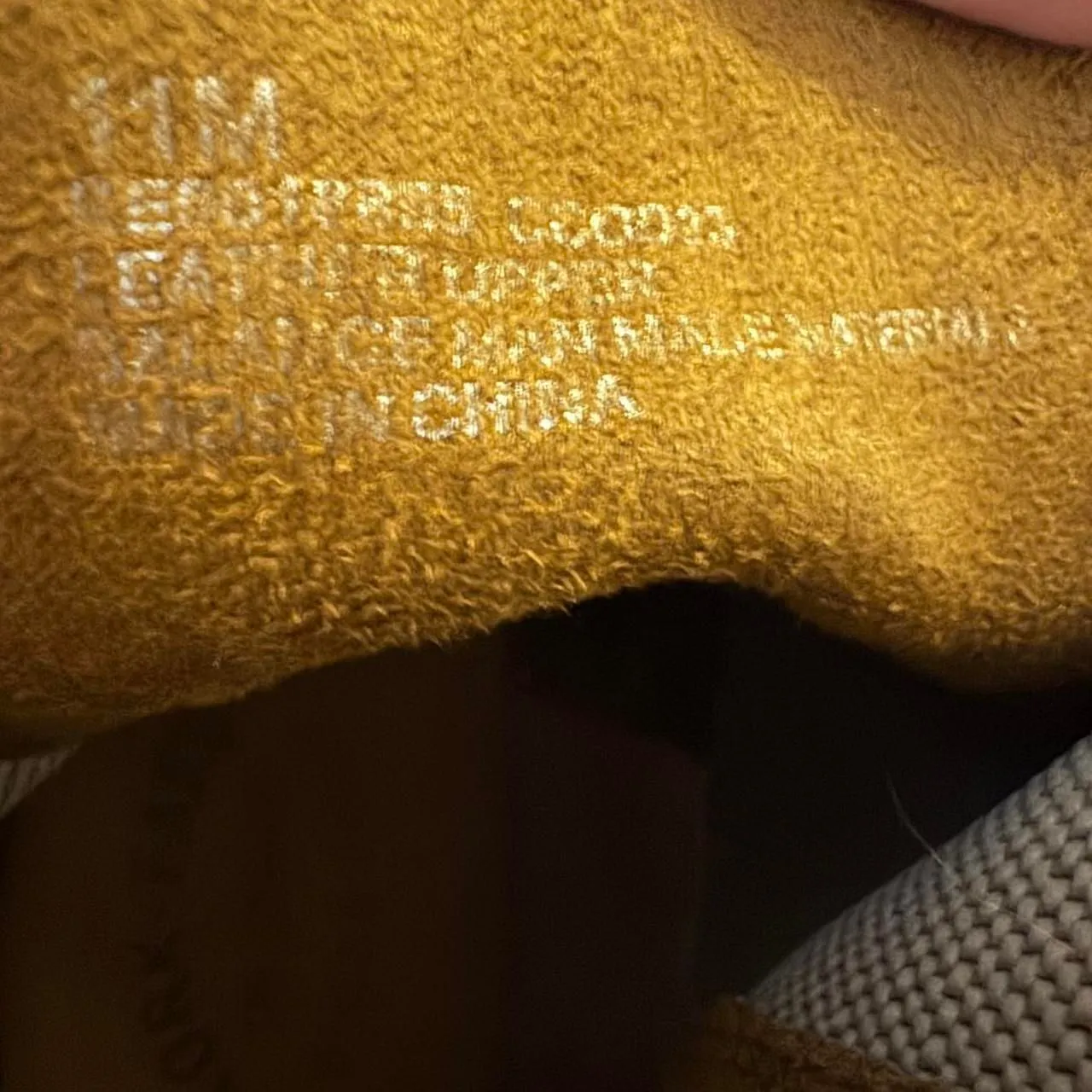 Kork-Ease Women’s Size 11 Beige Suede Chelsea Ankle Boots Slip-On Lug Comfort - Image 6