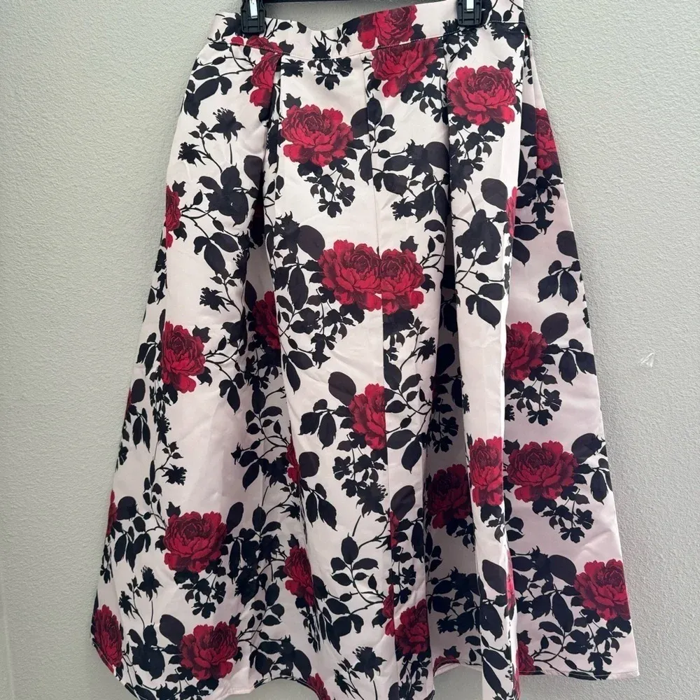 SHEIN Classy Boxy Pleated Floral Midi Skirt Size XL‎ - Image 4