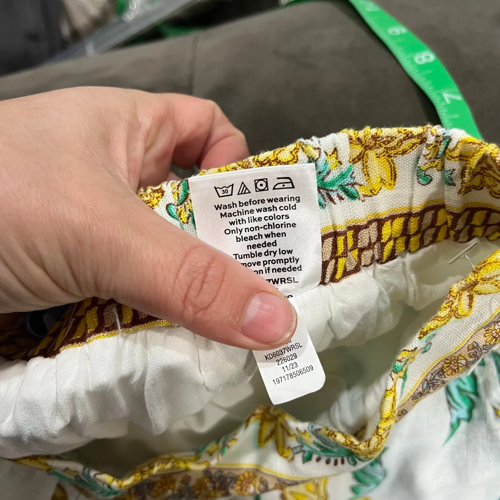 Draper James Floral Pants Size S Linen Rayon Blend Boho Cottagecore Chic - Image 6