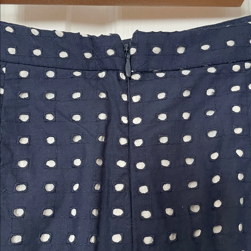 Ann Taylor navy blue & cream white eyelet polka dot midi tier skirt 6 - Image 3