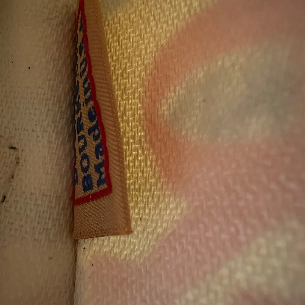 Dooney and Bourke Vintage Graffiti Rainbow Flap Wristlet - Image 6