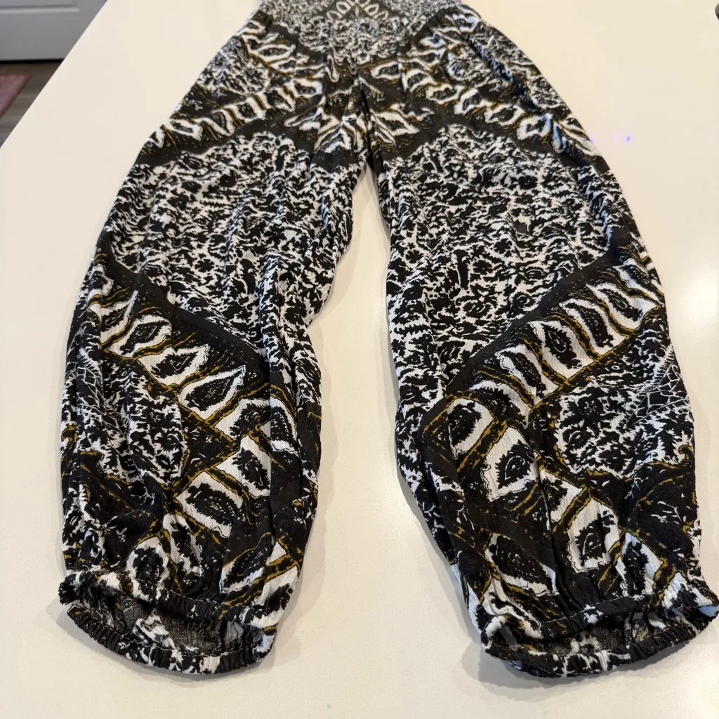 Free People Balloon Gauzy Smocked Jumpsuit Brown Black Size Small - Image 5