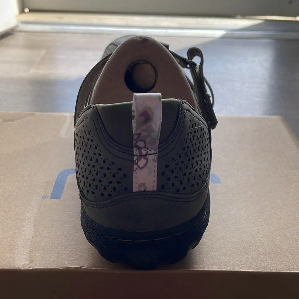 JBU by Jambu Slip Ons New in box - Image 6