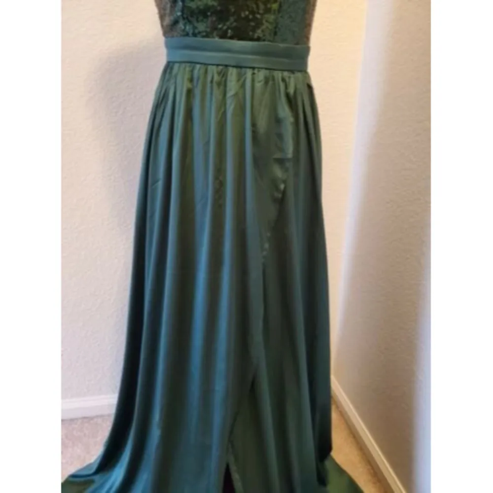 Evening Dress Formal Party Prom Gown Green Sequins Size XS - Image 5