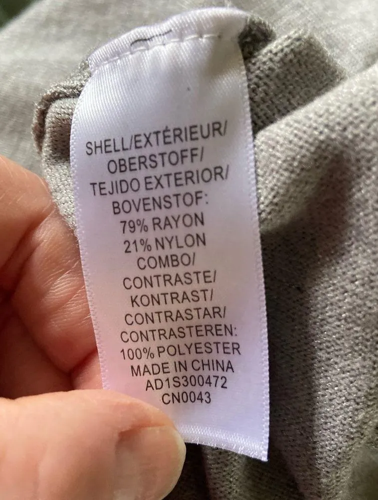 Adrianna Papell Heather Grey & White long Sleeve VNeck Sweater - Image 3