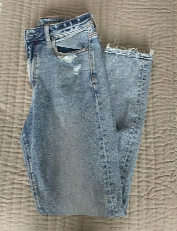 AE Stretch Mom Jeans - Image 2