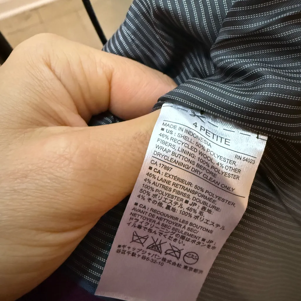 Banana Republic Plum Purple Wool Military Blazer - Image 4