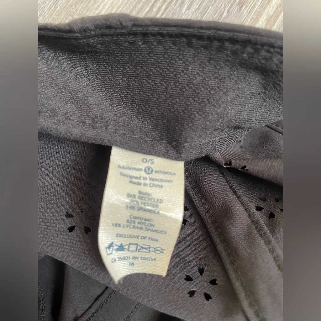 Lululemon  athletica Black Ventilated Hat - Image 6