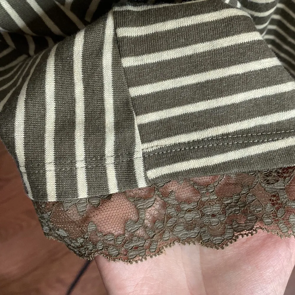 Logo by Lori Goldstein lace trimmed linen blend striped t-shirt dress size M - Image 8