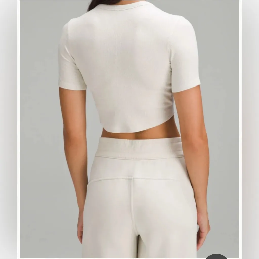Lululemon ribbed crop tee - Image 2
