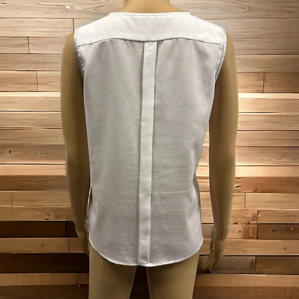 Calvin Klein White Black Silver Sleeveless Split Neck Blouse Womens Small - Image 3