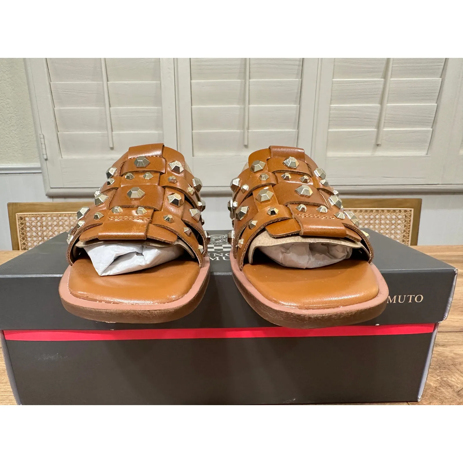 Vince Camuto Neverna Studded Slide Sandal Canyon Leather Sz 6.5 NIB Edgy Details - Image 8