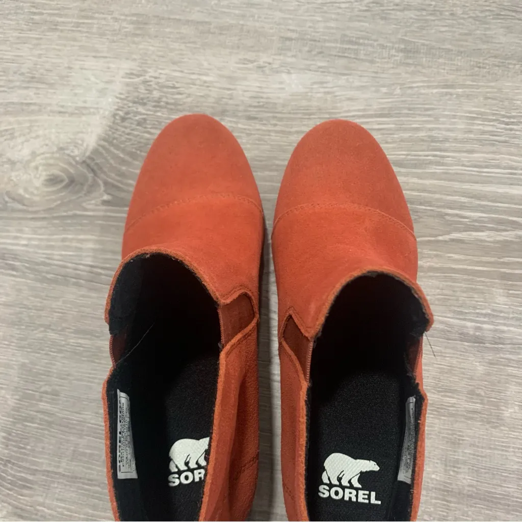 Sorel Evie Red Pull On Suede Booties - Image 6