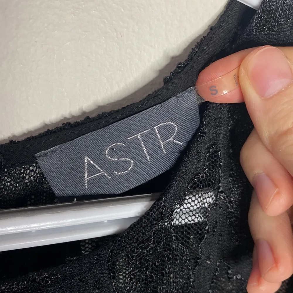 ASTR black lace layered illusion neckline romper size S - Image 11