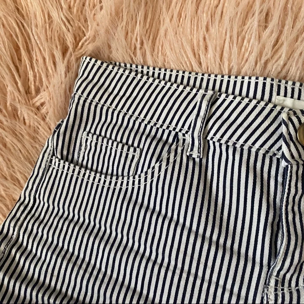 H&M Striped Shorts - Image 2