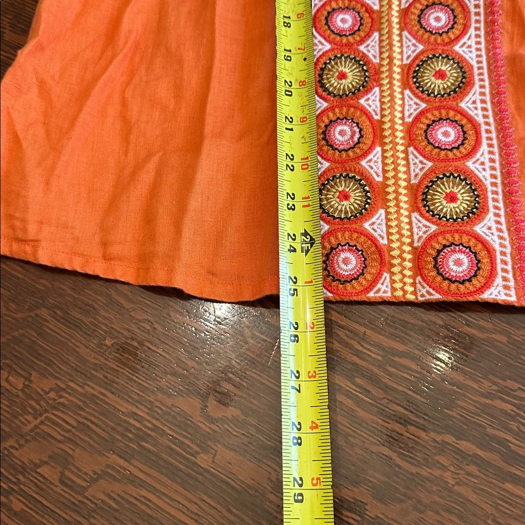 Boden woman's white embroidered 3/4
Sleeve orange Size undefined - Image 8