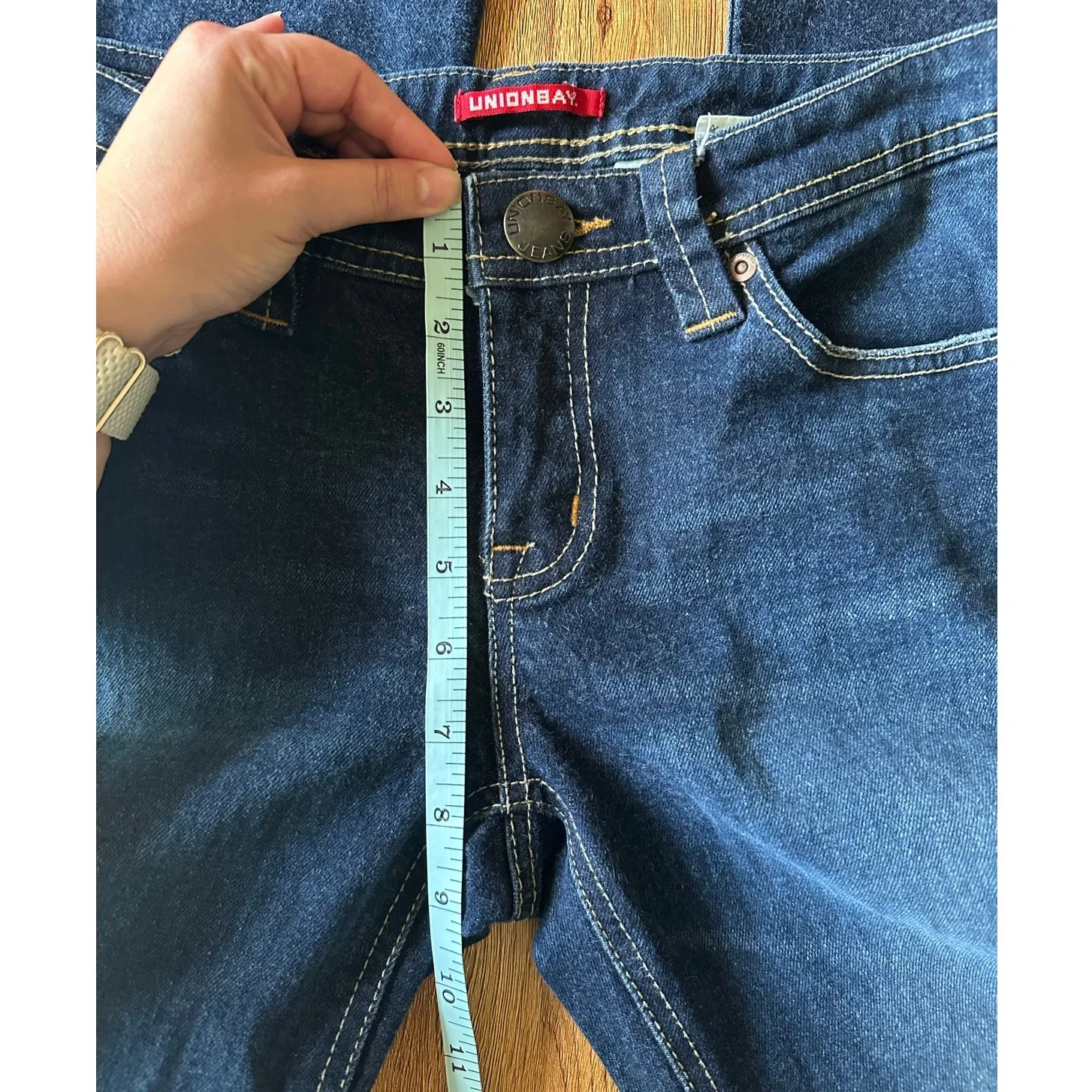 Unionbay Vtg Dark Wash Mid Rise Flare Jeans Size 5 - Image 4