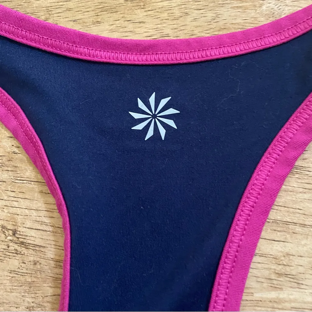 Athleta Women’s‎ XS Colorblock Chi Tank Extra Long in Berry Crush/Dress Blue - Image 5