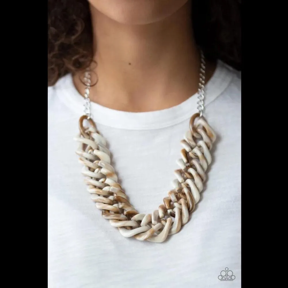 Paparazzi Necklace ~ Comin In HAUTE - Brown - Image 3