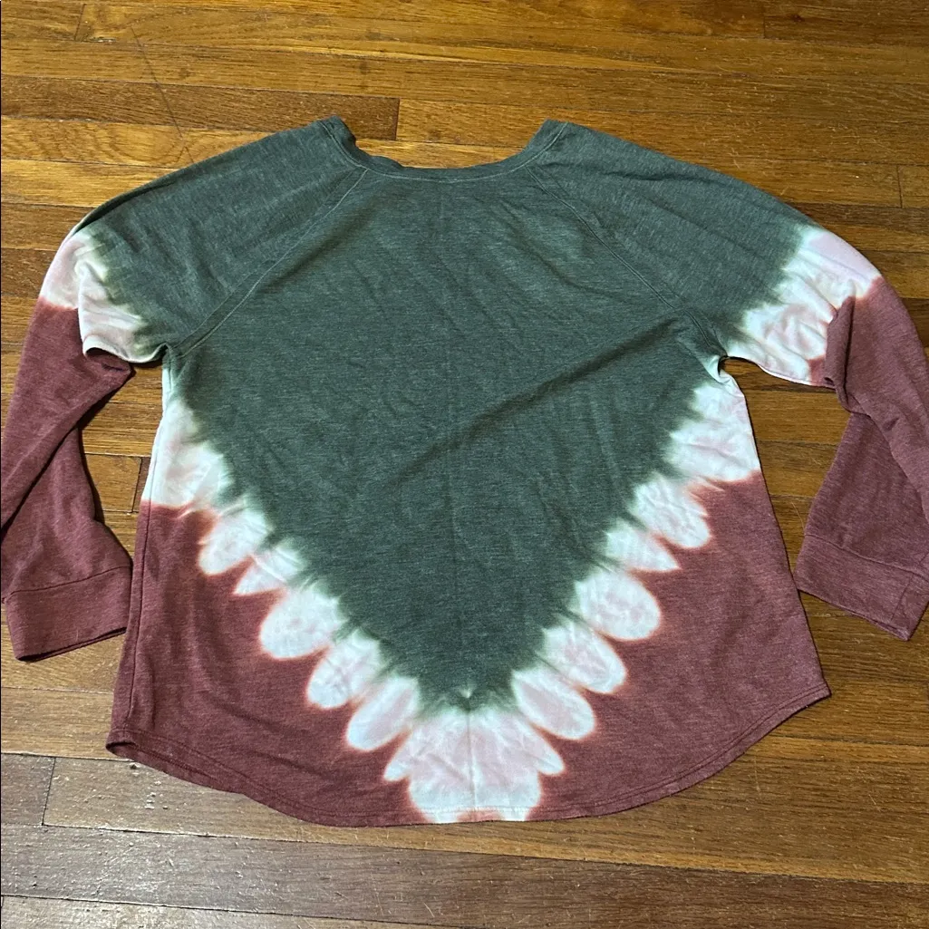 No Boundaries Tie Dye Kangaroo Pocket Pullover Top, Juniors XL - Image 4