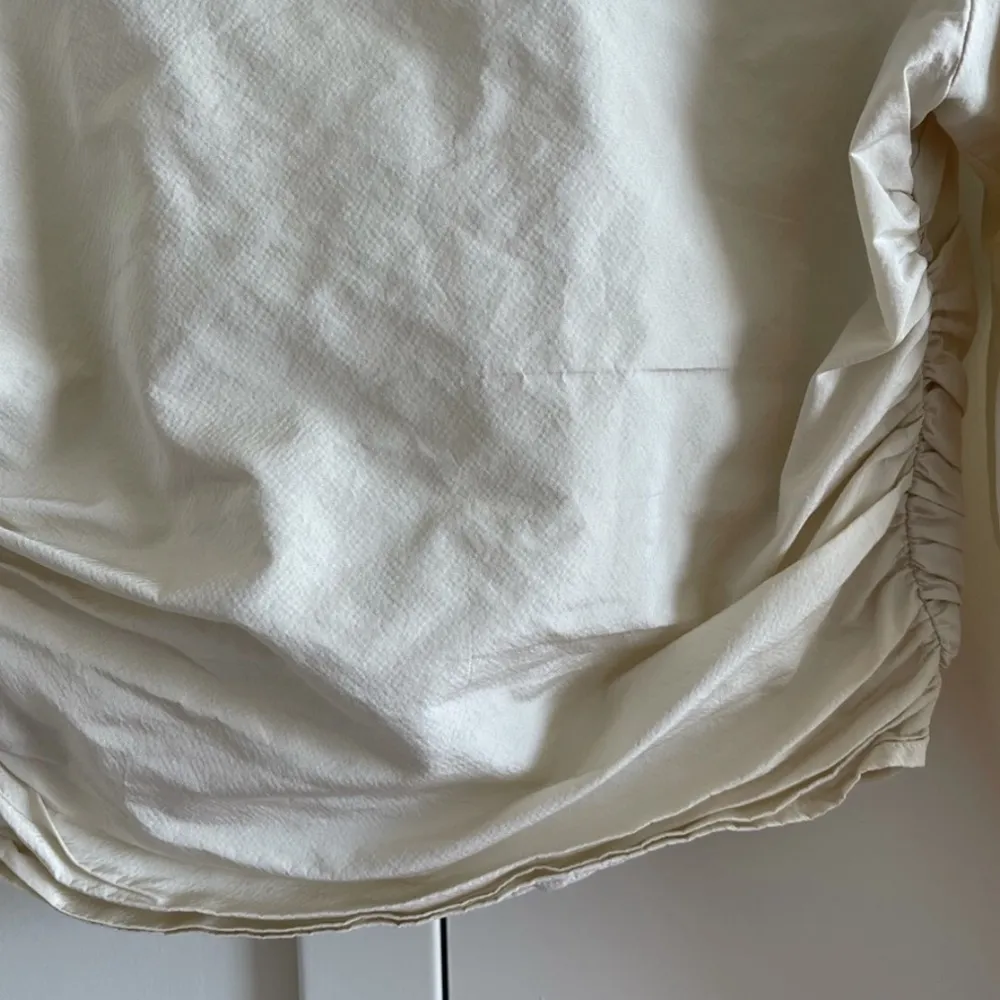 Aritzia Sunday Best Petal Blouse Size 2 - Image 6